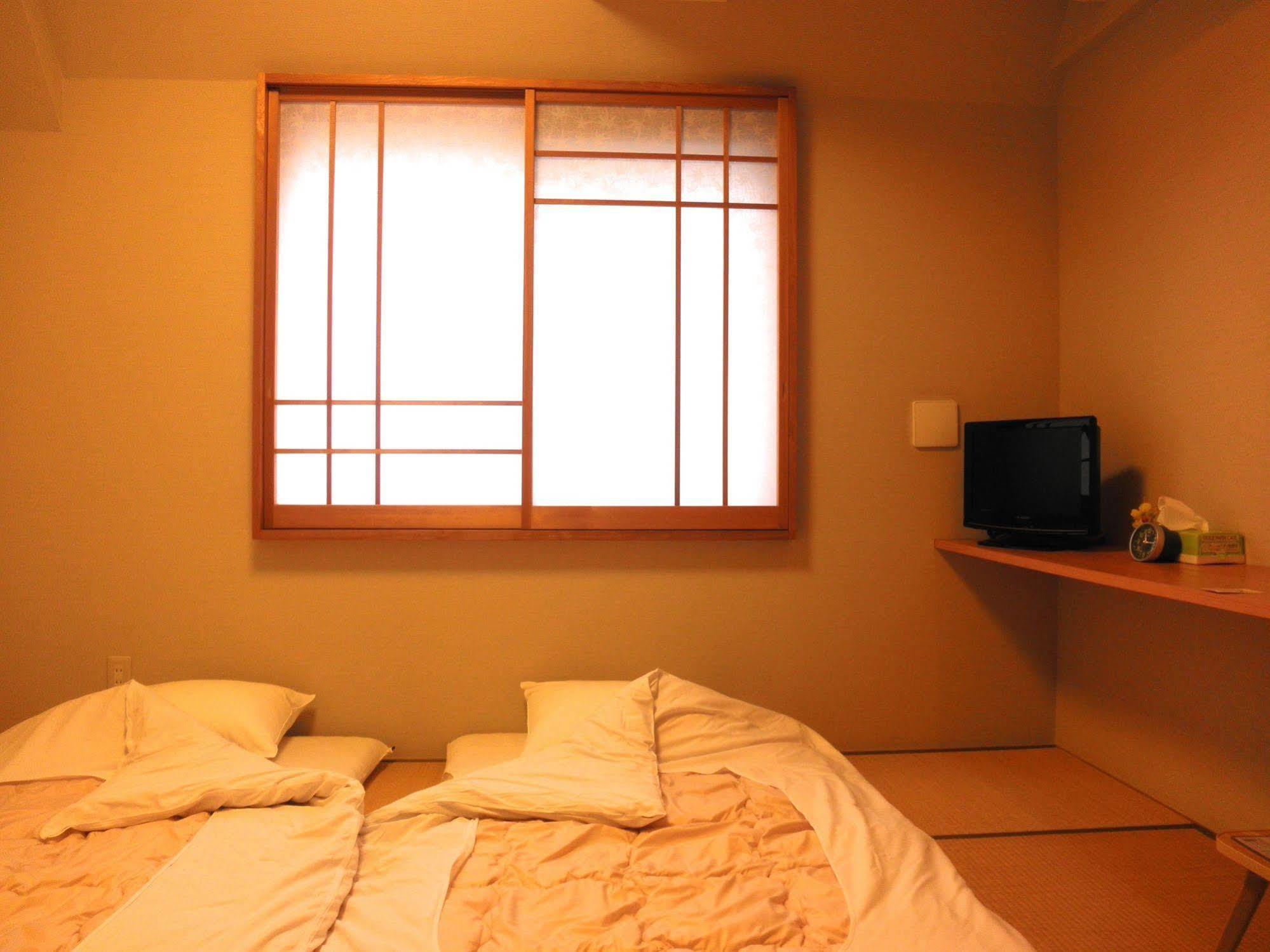 Family Inn Saiko Tokyo Eksteriør billede